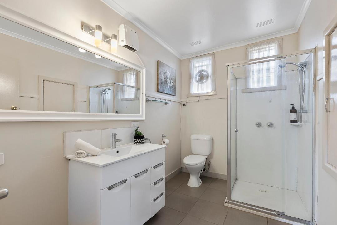 Photo of Bathroom in Strathmerton