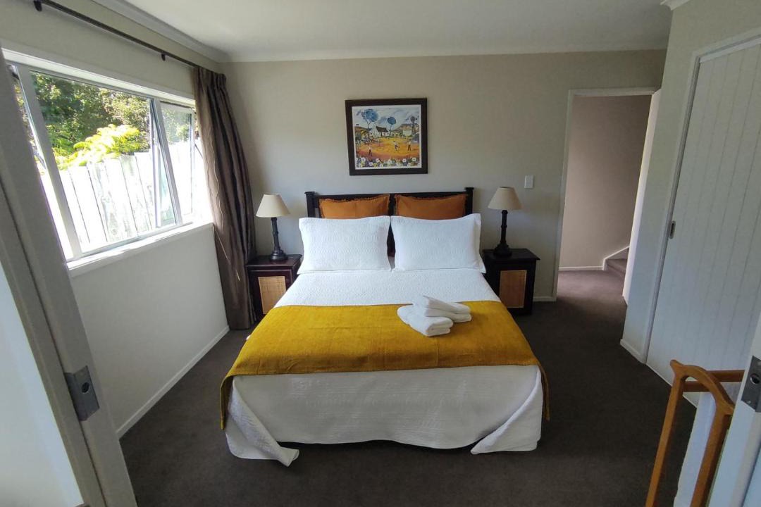 Photo of Others in Castor Bay