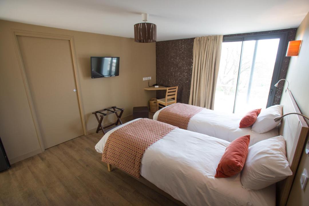 Photo of Others in La Roche-Clermault