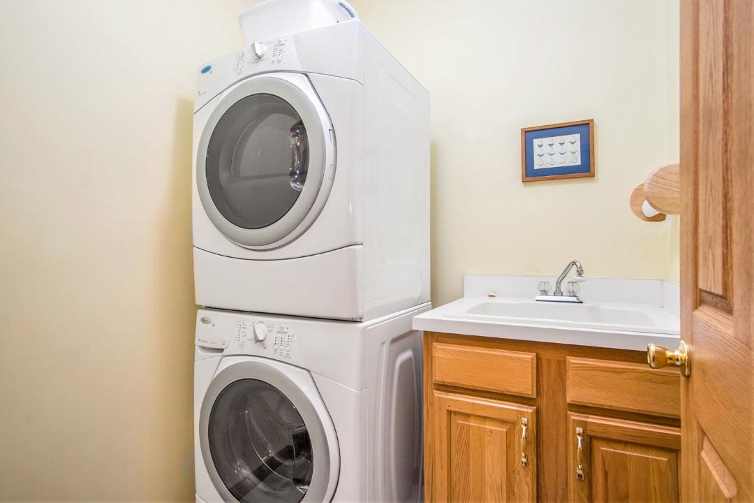 Photo of Bathroom in Lakeside