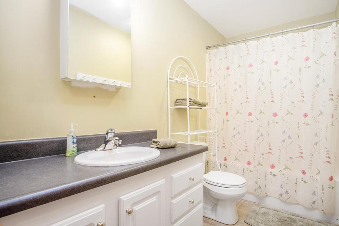 Photo of Bathroom in Lakeside