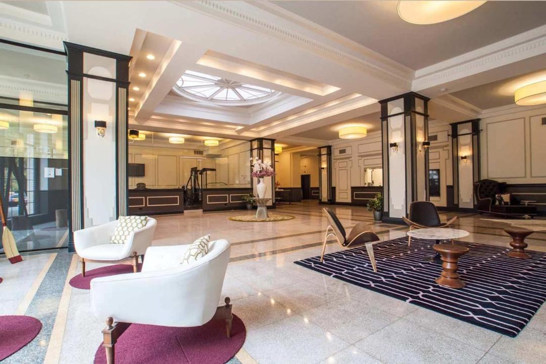 Photo of Livingroom in East Hyde Park