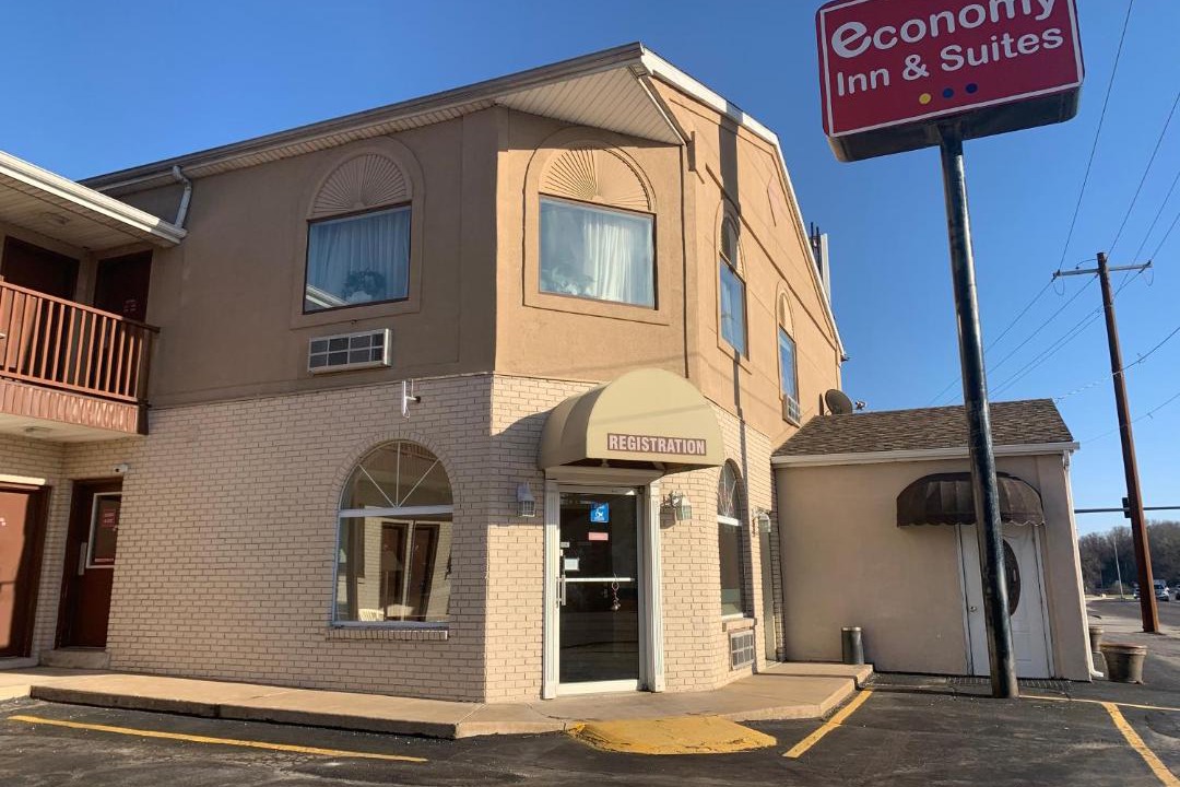 Photo of Buildings in Hannibal