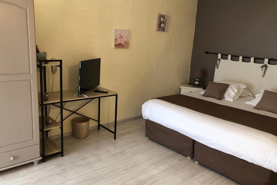 Photo of Others in Crestet