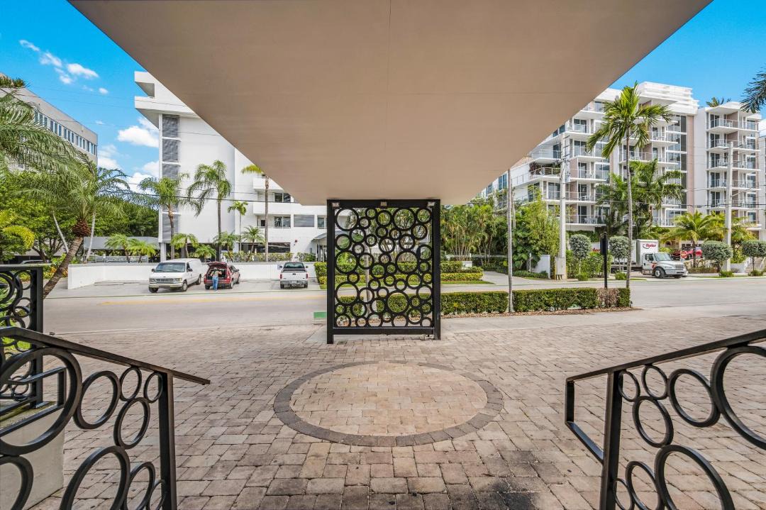 Photo of Others in Bay Harbor Islands