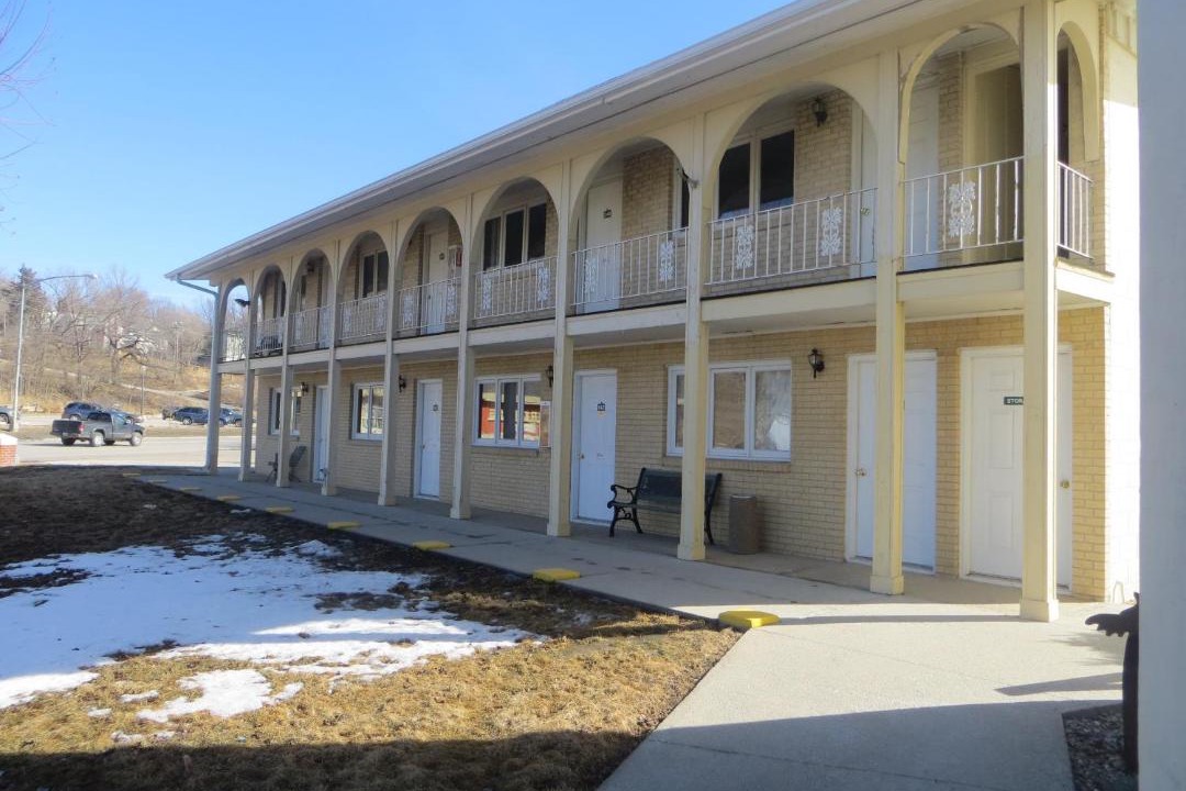 Photo of Others in Denison