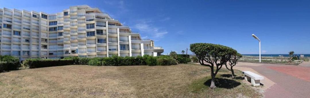 Photo of Buildings in Le Barcares