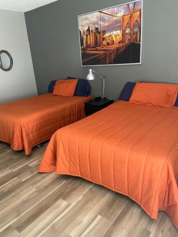Photo of Bedroom in Trois-Rivieres