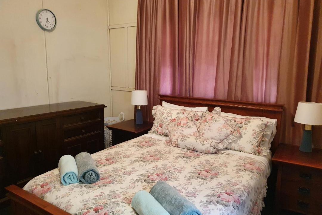 Photo of Others in Mount Morgan