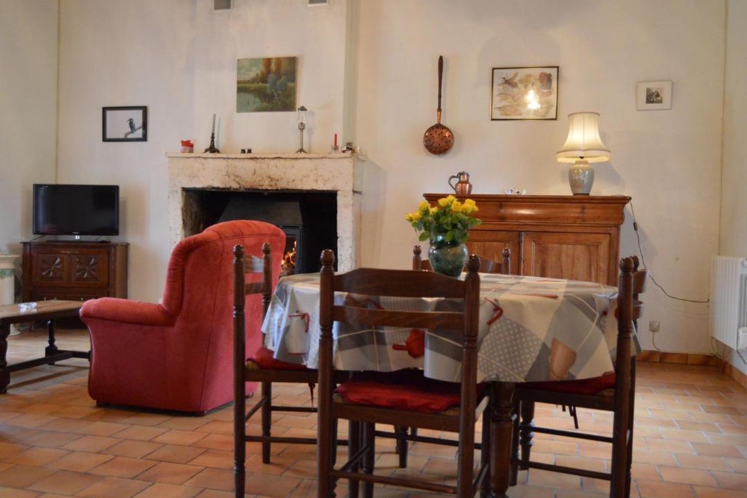 Photo of Livingroom in Douadic