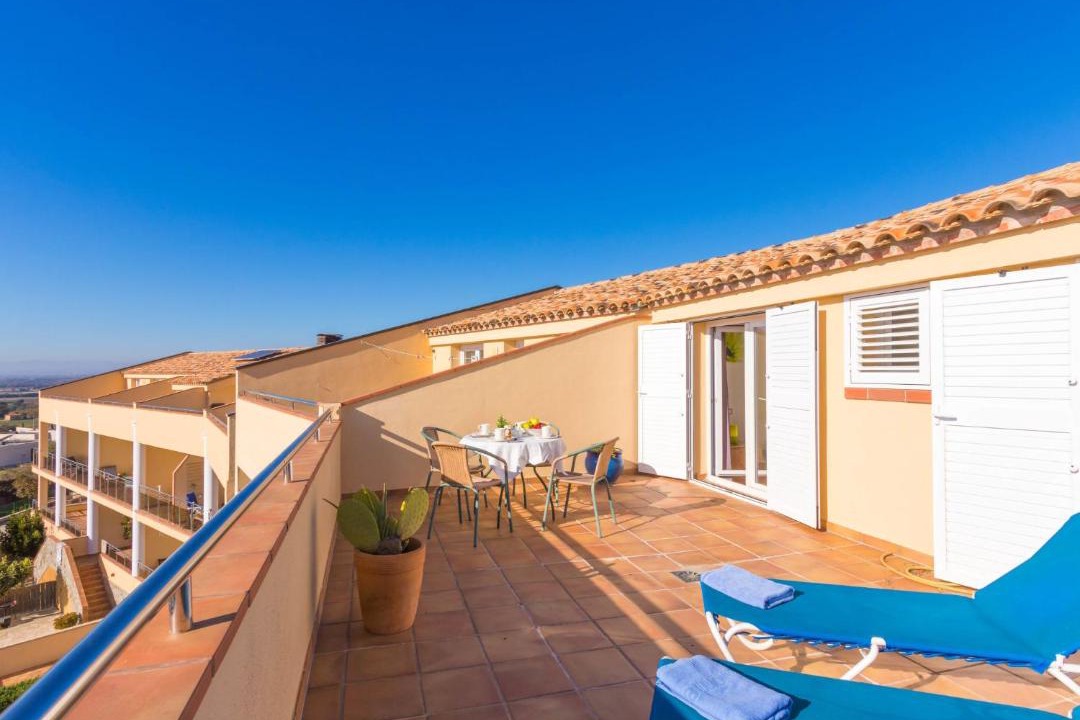Photo of Patio Balcony in Palau-Saverdera