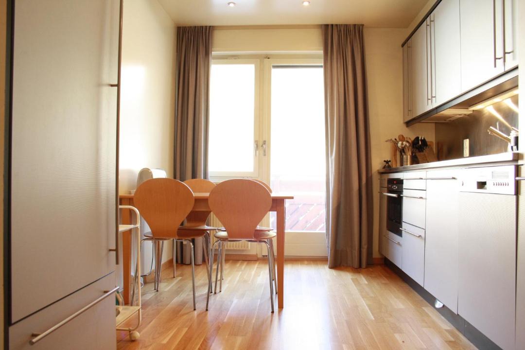 Photo of Kitchen in Lens