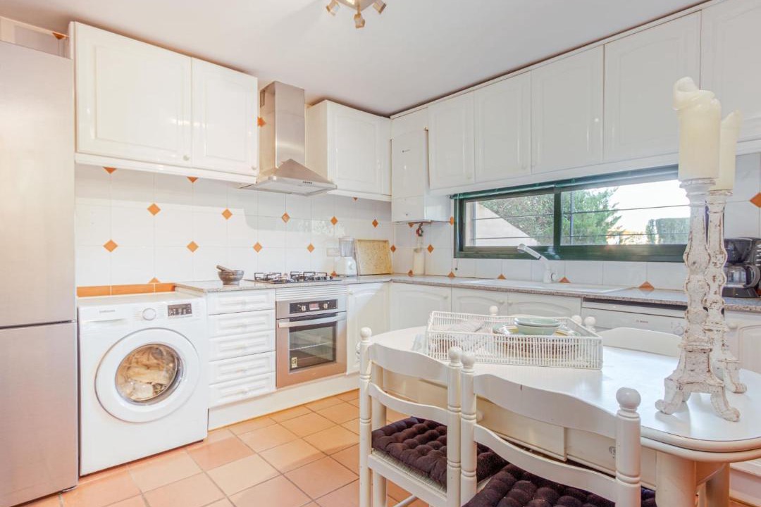 Photo of Kitchen in Navata