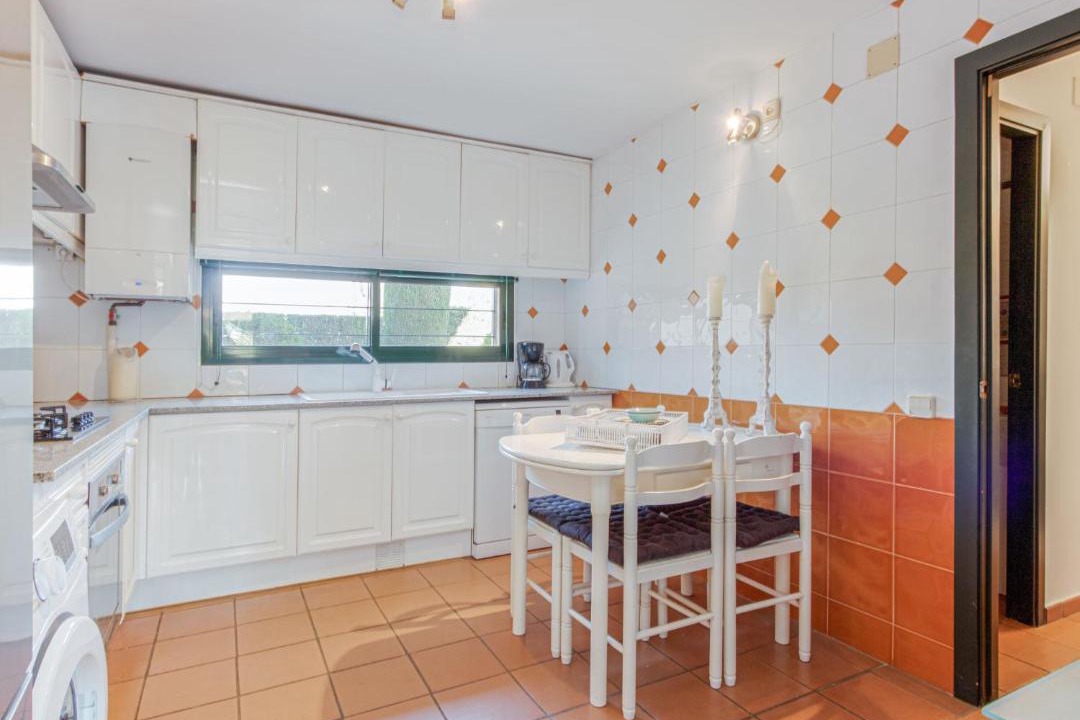 Photo of Kitchen in Navata
