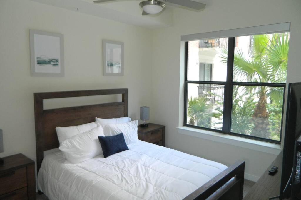 Photo of Bedroom in Downtown Houston