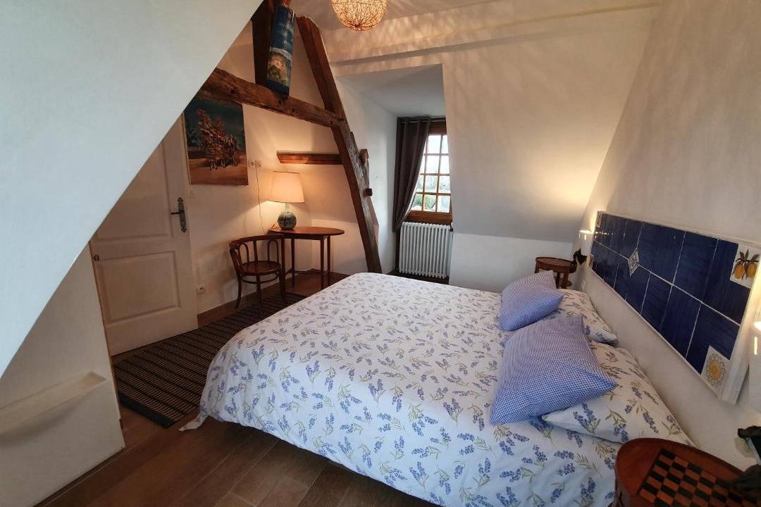Photo of Bedroom in Saint-Pierre-Azif