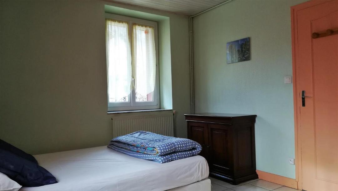 Photo of Bedroom in Savignac-les-Ormeaux