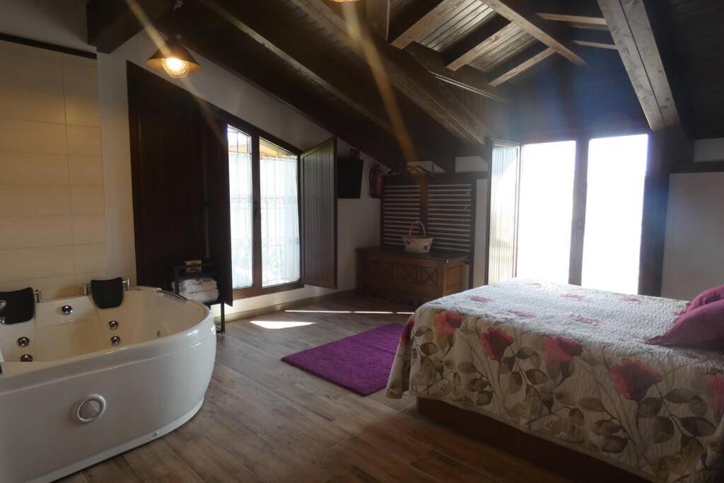 Photo of Bedroom in Curiel