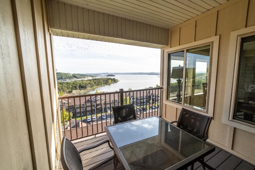 Photo of Patio Balcony in Table Rock