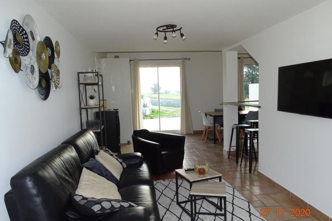 Photo of Livingroom in Etoile-sur-Rhone