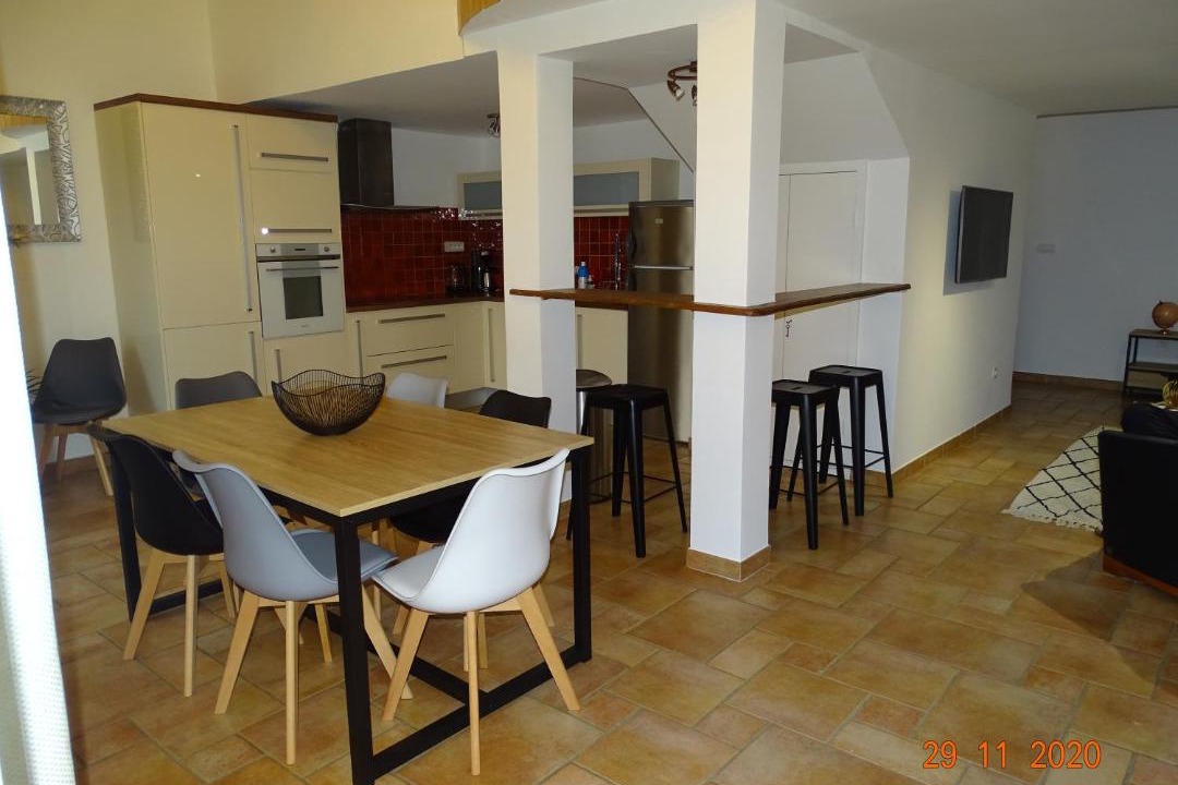 Photo of Livingroom in Etoile-sur-Rhone