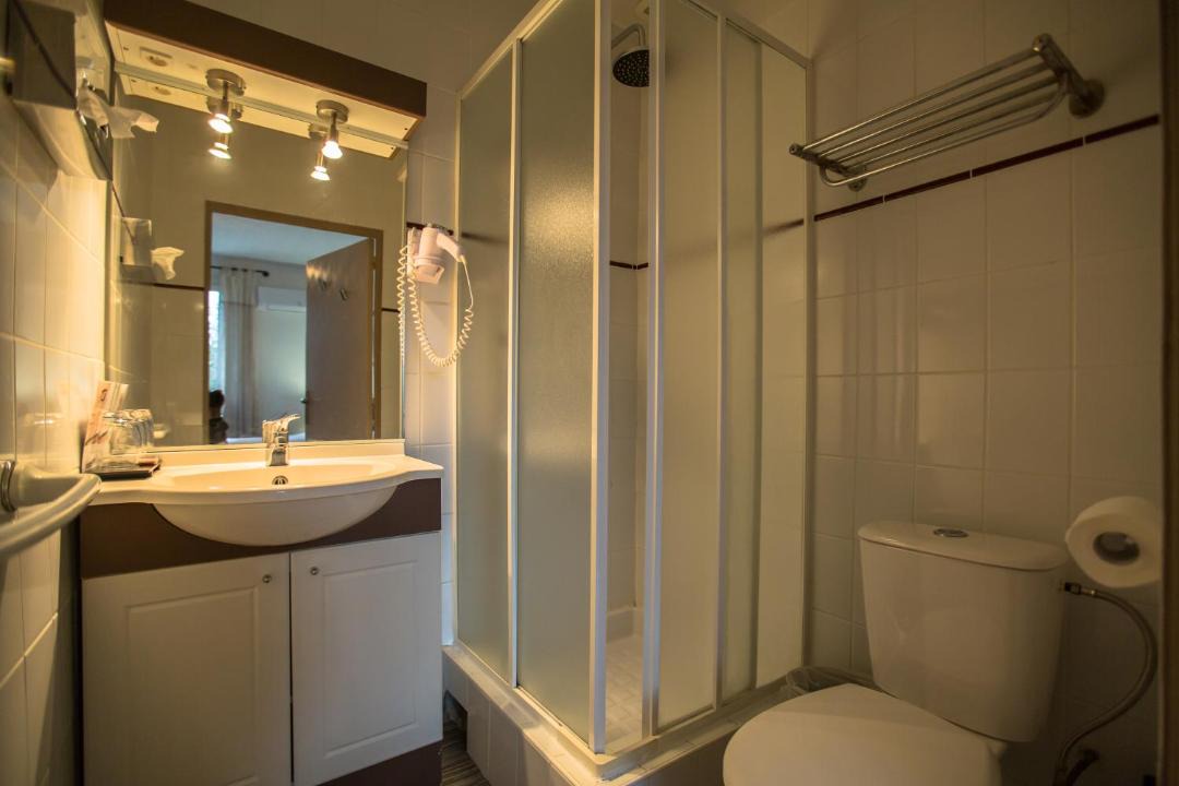 Photo of Bathroom in Ruoms