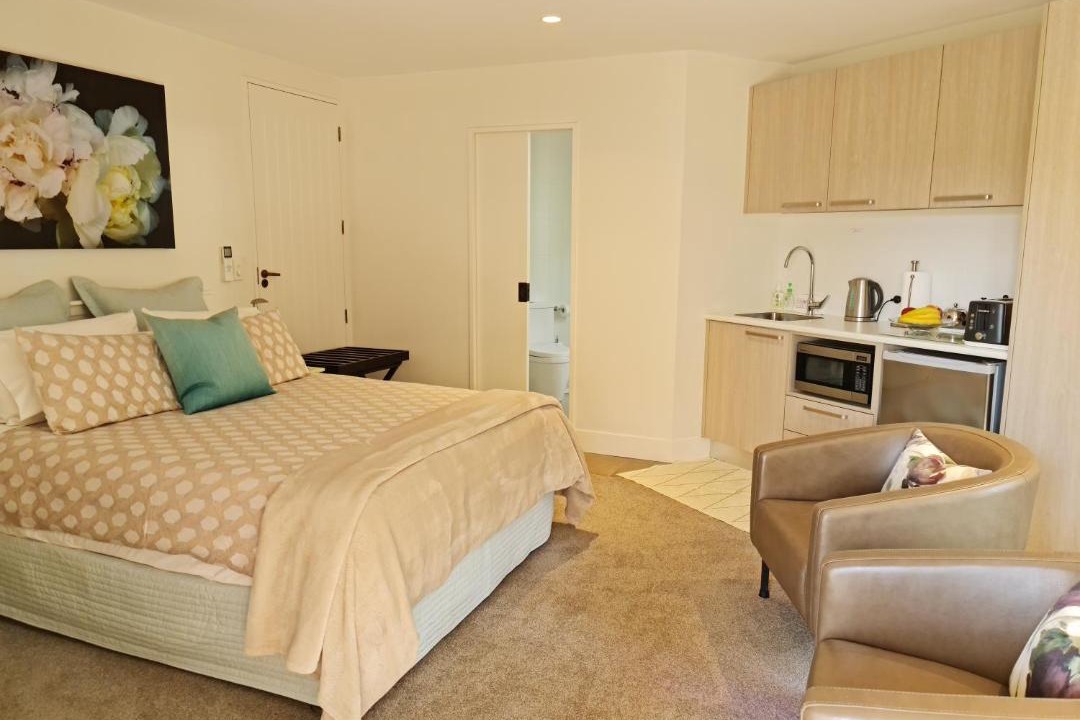 Photo of Others in Parnell