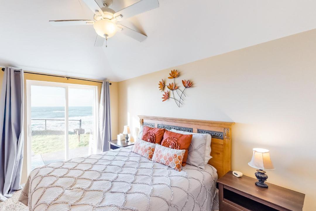 Photo of Others in Gleneden Beach