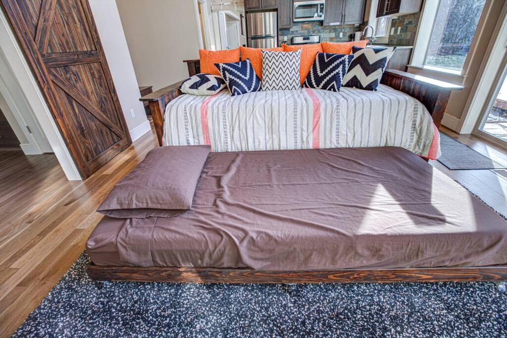 Photo of Others in Brightwood