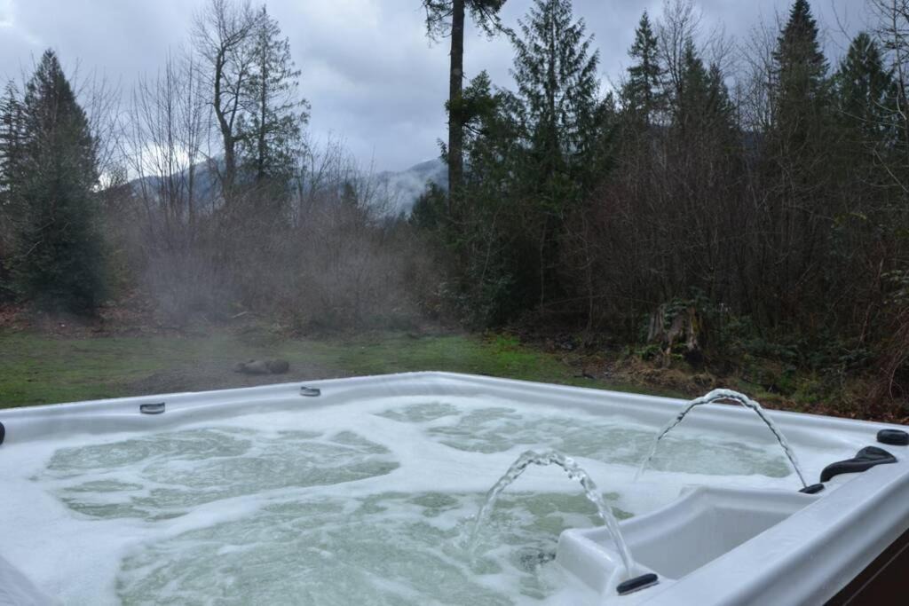 Photo of Others in Brightwood