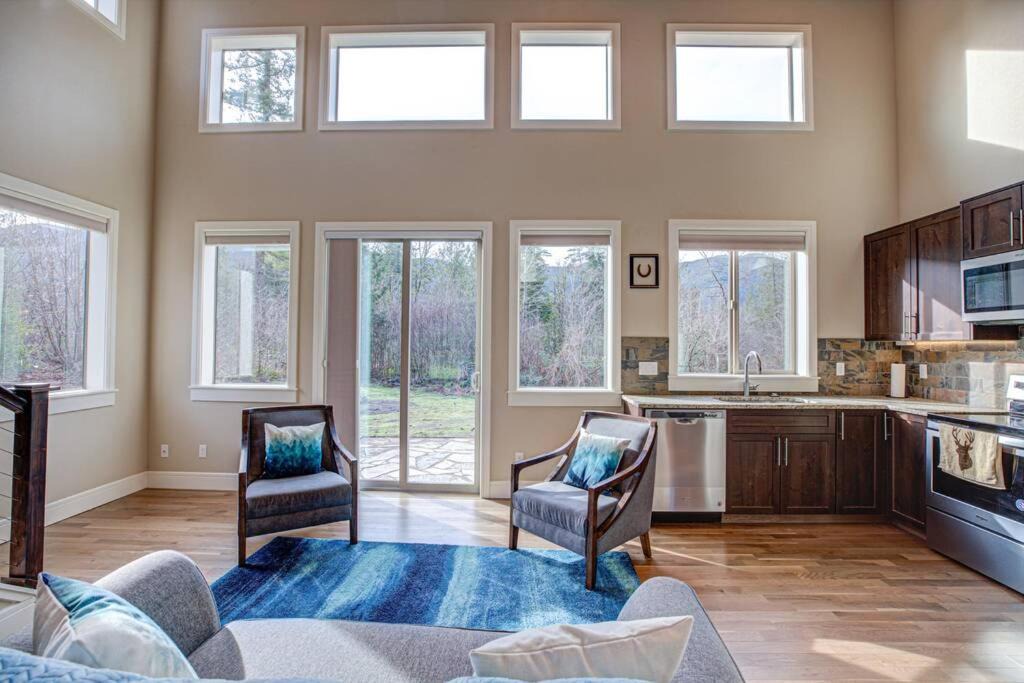 Photo of Others in Brightwood