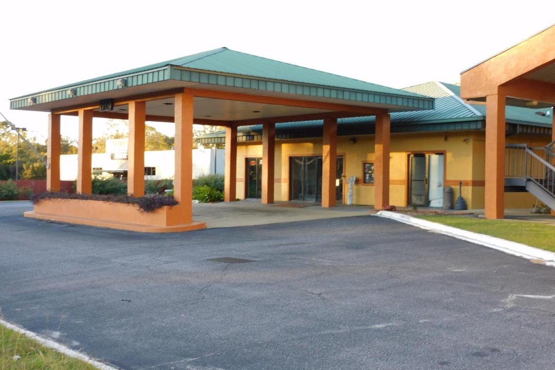 Photo of Others in Camilla