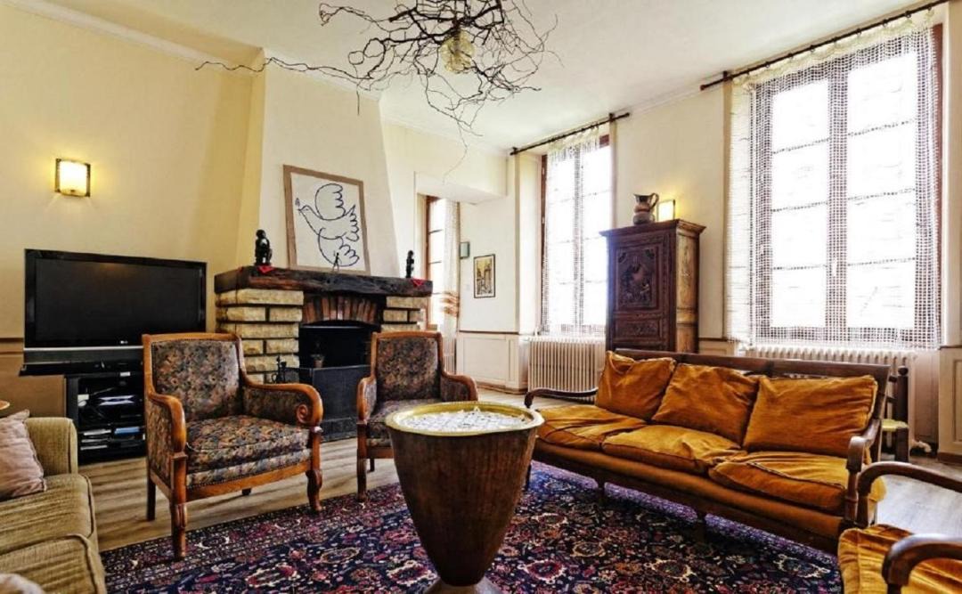 Photo of Livingroom in Saint-Sauveur-en-Puisaye