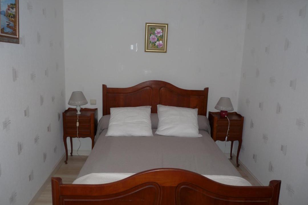 Photo of Bedroom in Montredon-Labessonnie