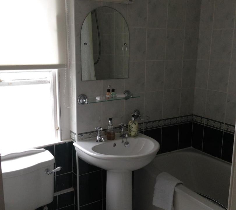 Photo of Bathroom in Roslin