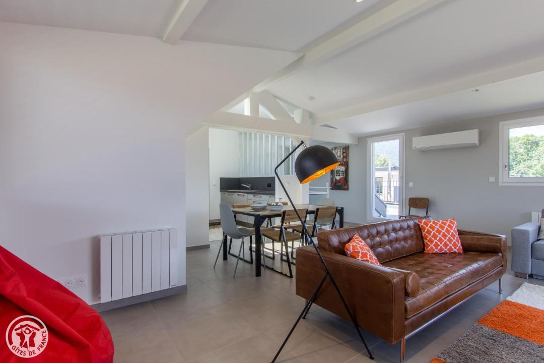 Photo of Others in Cessenaz