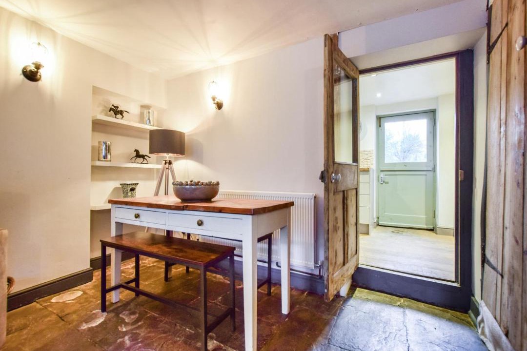 Photo of Livingroom in Moreton-in-Marsh