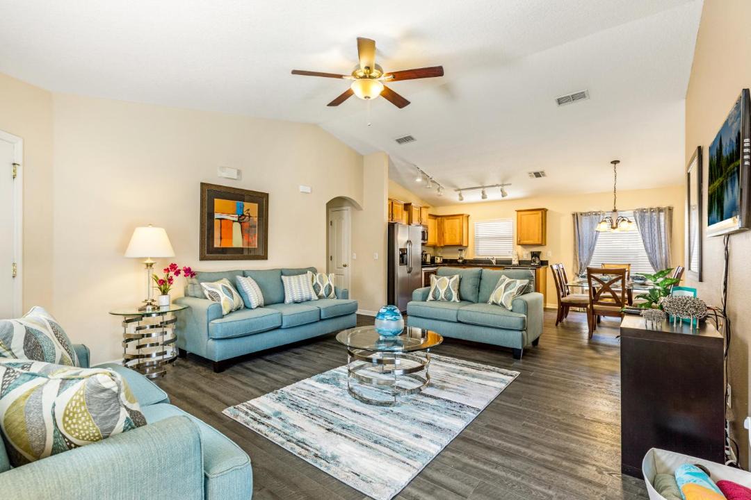 Photo of Livingroom in Sandy Ridge