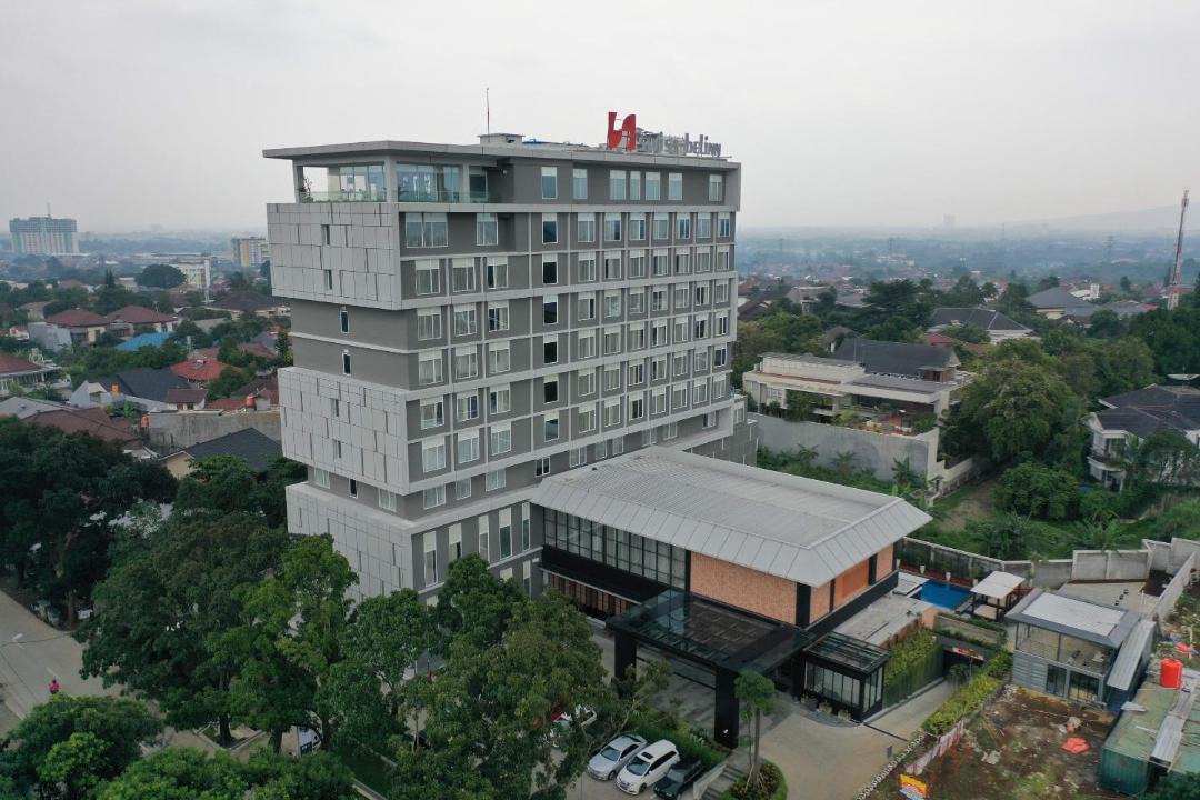Photo of Buildings in Baranangsiang