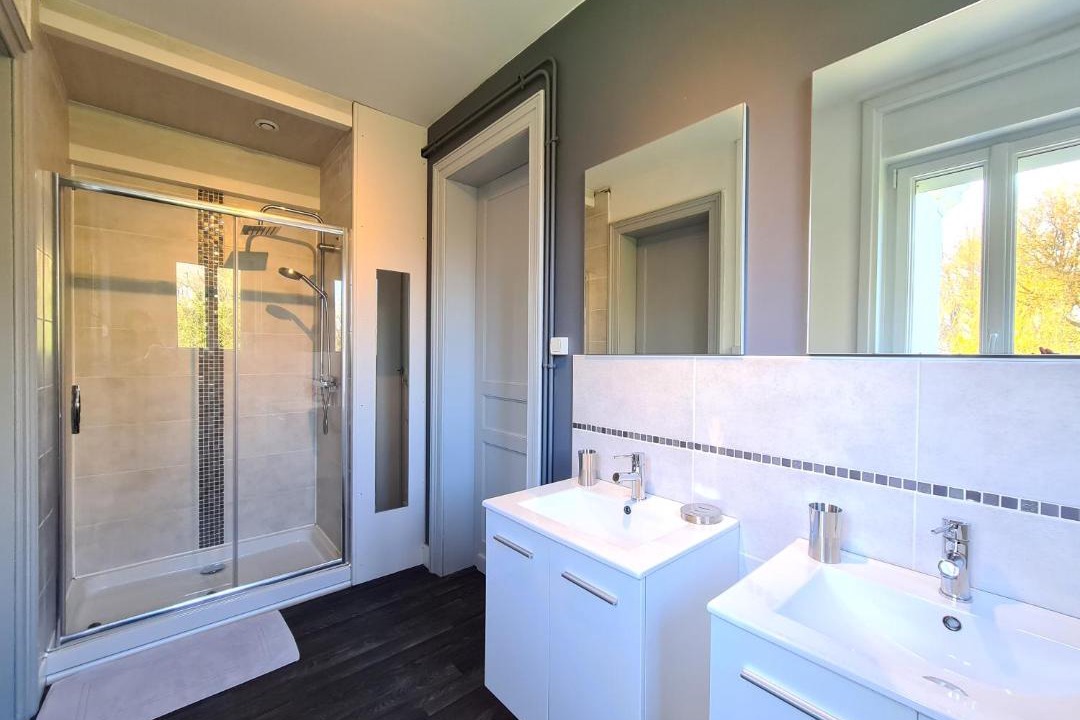Photo of Bathroom in Rety