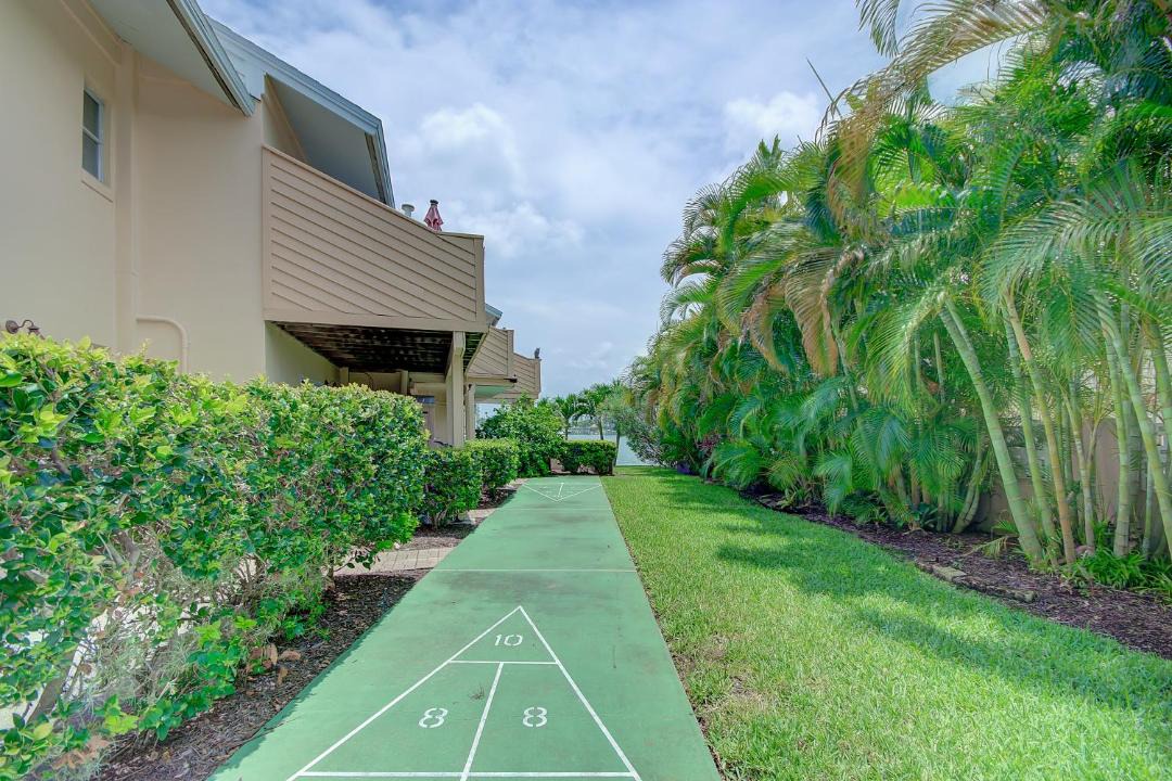Photo of Buildings in Bay Esplanade