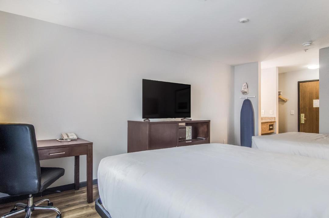 Photo of Bedroom in Des Moines