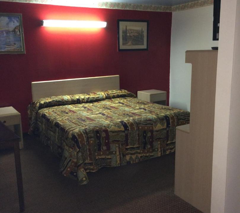 Photo of Bedroom in Arena District