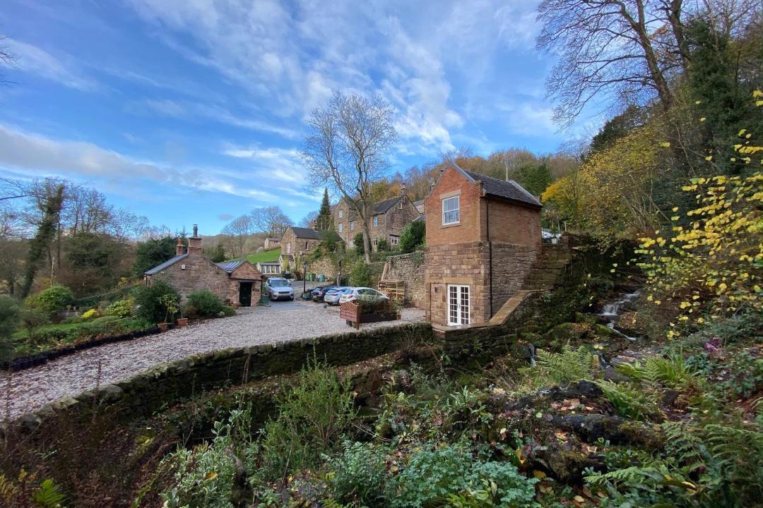 Photo of Others in Whatstandwell