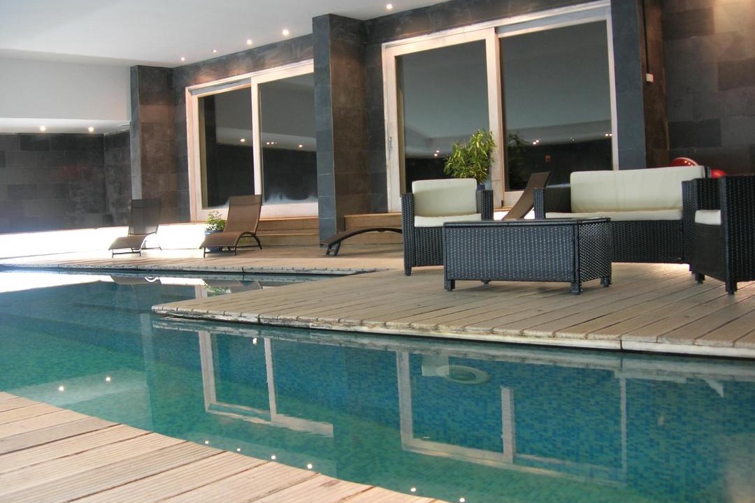 Photo of Others in Courset