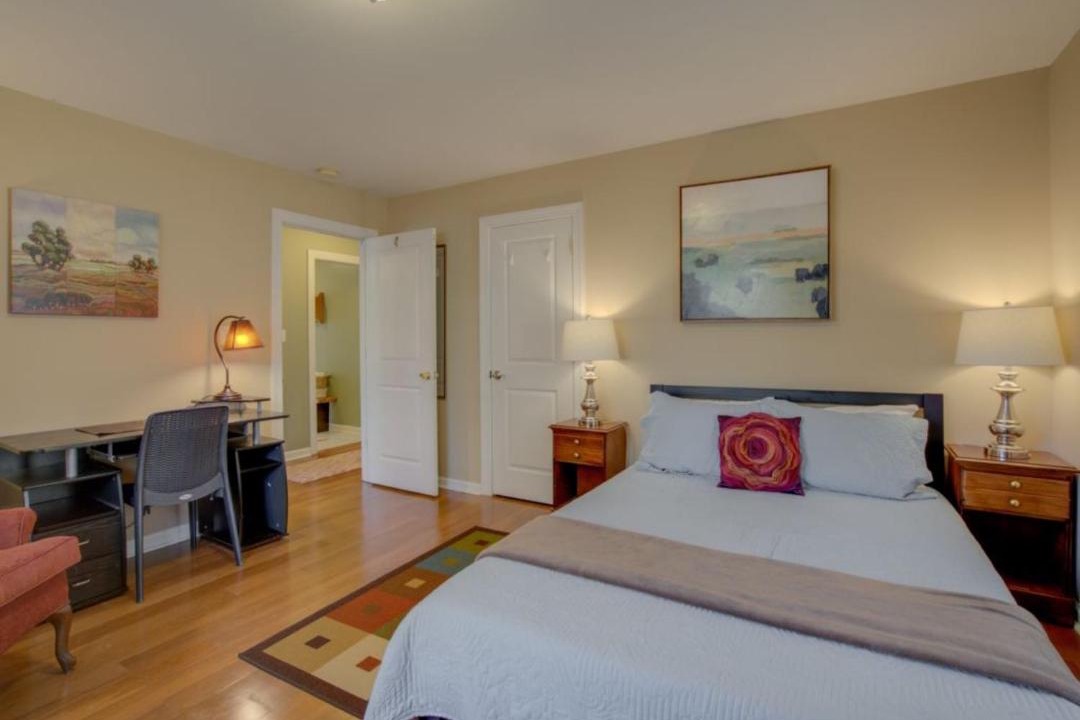 Photo of Bedroom in Lynn
