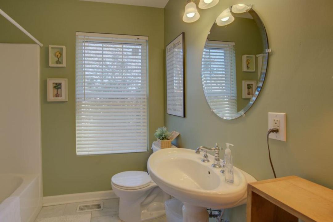Photo of Bathroom in Lynn