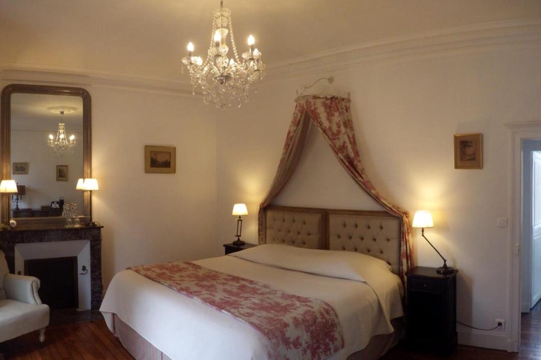 Photo of Others in Mesland