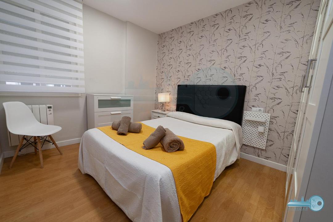 Photo of Bedroom in Logrono City Centre