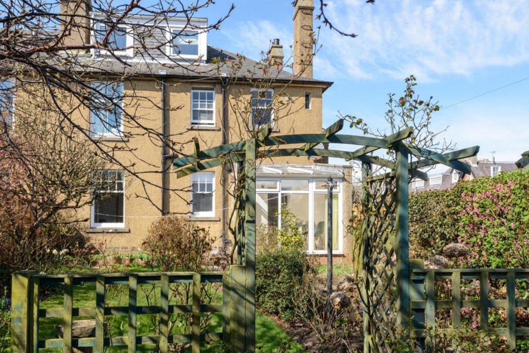 Photo of Buildings in North Berwick